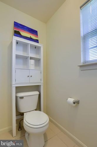 152 Merlin Dr, Hummelstown PA  17036-8841 exterior