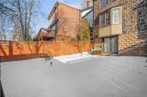 5454 Kipling Rd, Pittsburgh PA 15217-1038 exterior