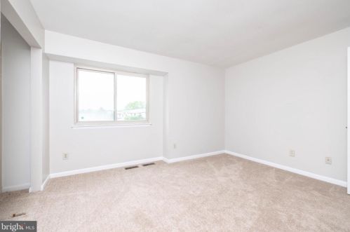 11 Liborio Ln, New Castle DE 19720-4653 exterior