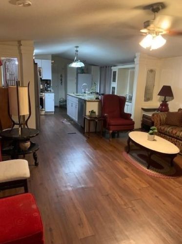 6921 Bennett Ave, Austin TX 78752-3204 exterior