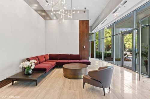 1235 Prairie Ave, Chicago, IL 60605-3403