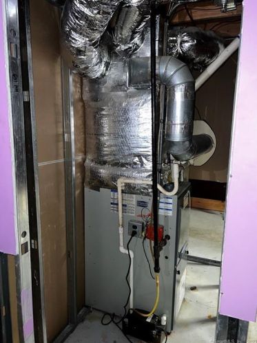 151 Newington Ave, New Britain CT  06051-2157 exterior