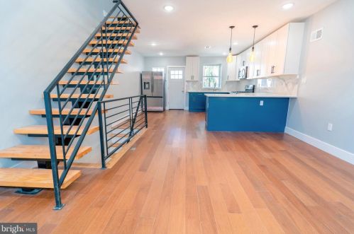 2744 Marshall St, Philadelphia PA 19133-0023 exterior