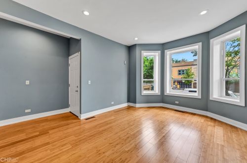 3416 Chicago Ave, Chicago IL 60651-4033 exterior