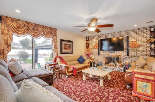 10 Dunlop Ct, Commack NY 11725-1773 exterior