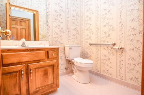 2761 Riverfront Dr, Lithonia GA 30039-8523 exterior