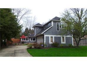 20890 Lake Rd, Cleveland OH  44116-1338 exterior