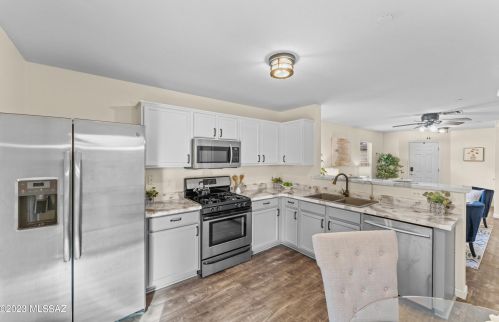 3287 Treece Pl, Tucson AZ  85742-8235 exterior