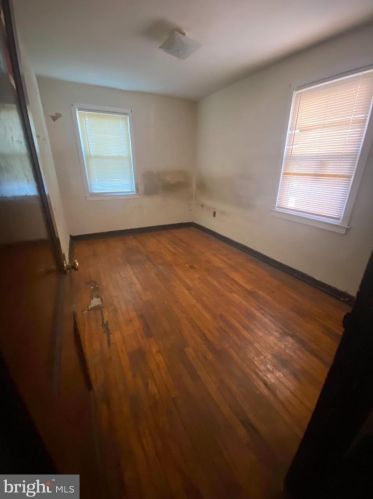 241 54th St, Washington DC 20019-6624 exterior