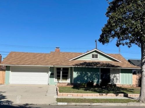 1031 Camellia St, Oxnard, CA 93036-2829