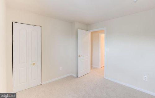 6612 Netties Ln, Alexandria VA  22315-6035 exterior