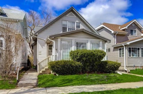 1321 73 St, Milwaukee WI 53214-3134 exterior