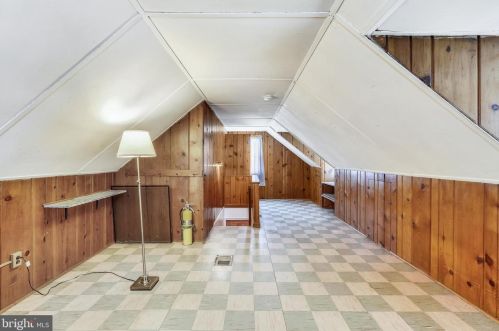 902 Lewis Ave, Rockville MD 20851-2350 exterior