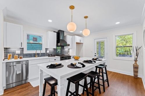 59 Leslie St, Atlanta GA  30307-2723 exterior