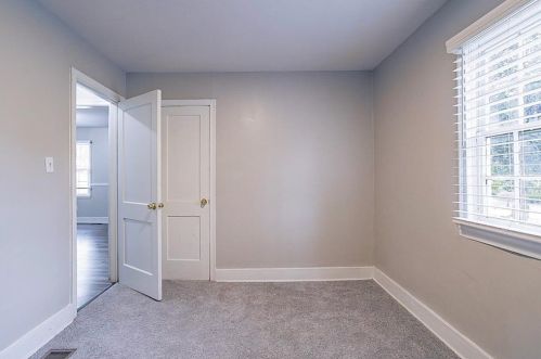 2279 Carver Dr, Atlanta GA  30314-1201 exterior