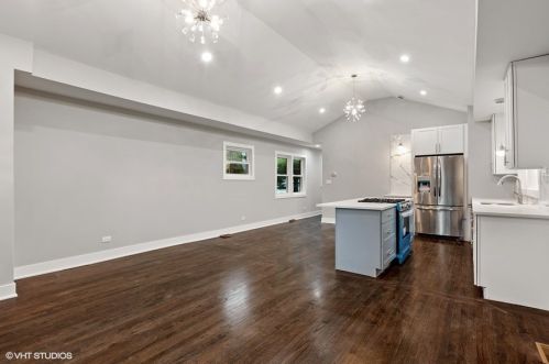 5446 Ludlam Ave, Chicago IL  60630-1414 exterior