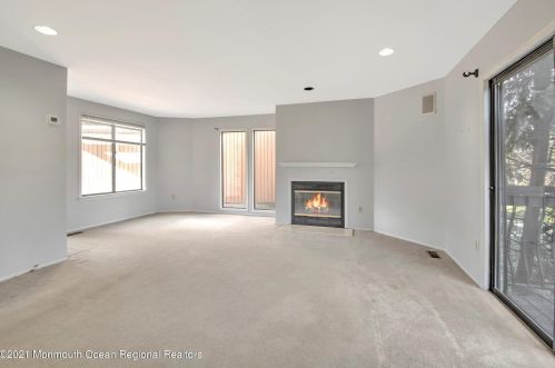 45 Emerald Ln, Old Bridge, NJ 08857-3353