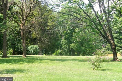 455 Fruit Farm Rd, Limerick, PA 19468-3202