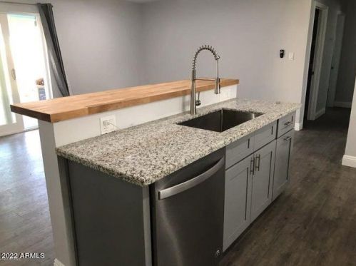 2058 Citrus Way, Phoenix AZ  85015-1509 exterior