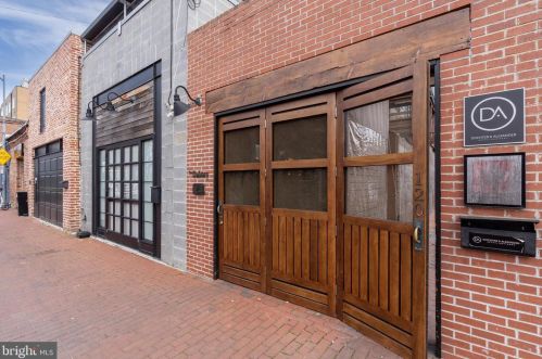 910 M St, Washington DC  20001-6313 exterior