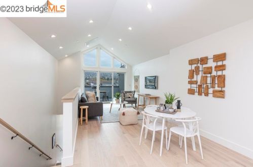 634 Kains Ave, Berkeley, CA 94706-1219