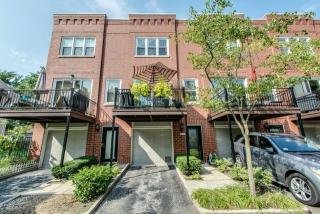 1835 Oakdale Ave, Chicago IL  60657-4023 exterior