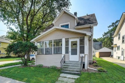 2689 Milwaukee St, Madison WI  53704-5153 exterior