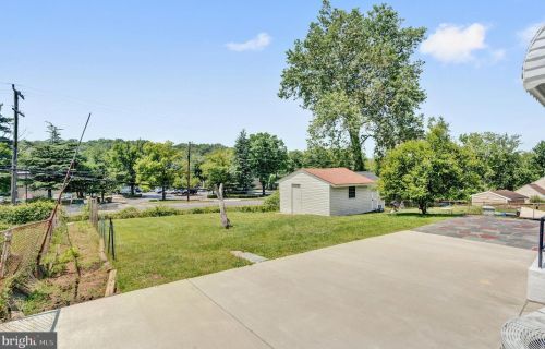 4612 Adrian St, Rockville MD 20853-3705 exterior