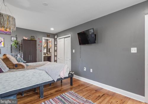 4409 Bennion Rd, Silver Spring MD 20906-4677 exterior