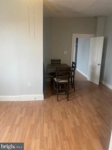 1422 Diamond St, Philadelphia PA 19122-1721 exterior