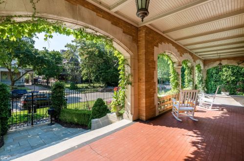 4845 Ellis Ave, Chicago IL 60615-5008 exterior