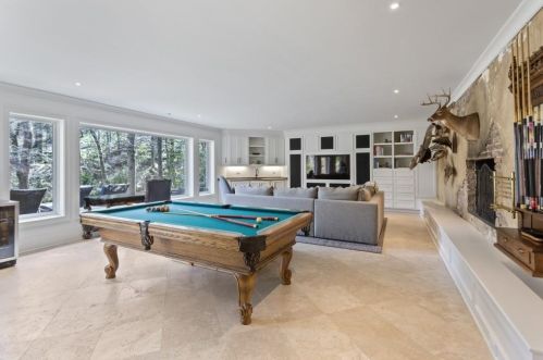 1165 Conway Dr, Atlanta GA 30327-3535 exterior