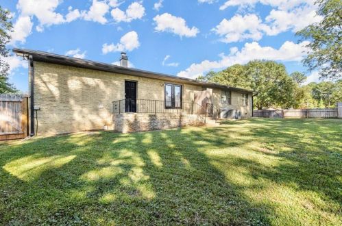 1540 Harbour Oaks Rd, Tucker GA  30084-7931 exterior