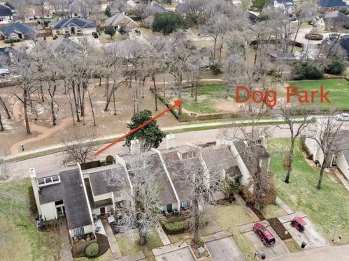 12307 Glenview Dr, Montgomery TX  77356-8957 exterior