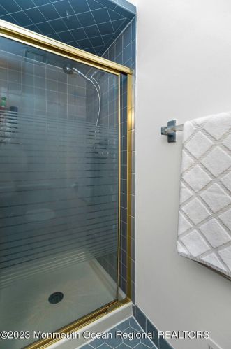 99 4 Winds Dr, Middletown NJ 07748-3134 exterior