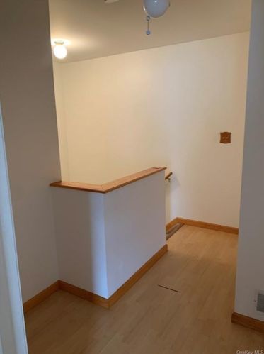 32 Jimal Dr, Middletown NY 10940-3650 exterior