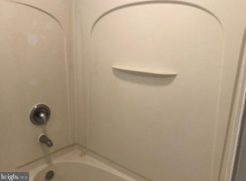 362 Rusling St, Trenton NJ 08611-1441 exterior