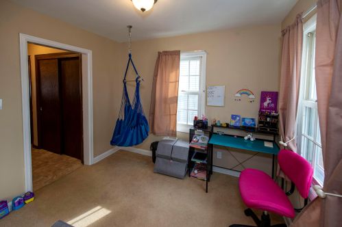 8442 Montana Ave, Milwaukee WI 53227-3357 exterior