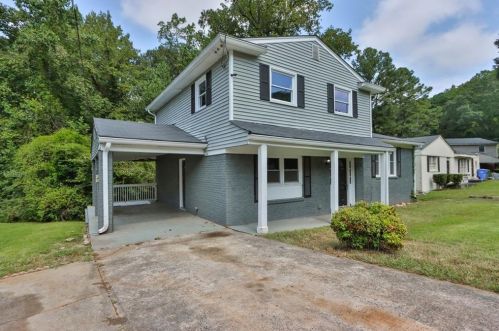 890 Kings Grant Dr, Atlanta GA  30318-6022 exterior