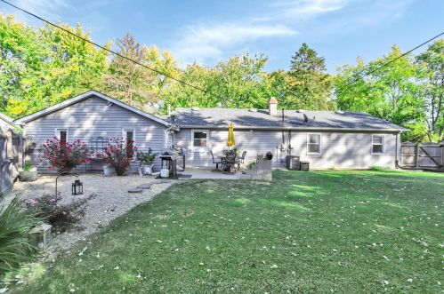 1103 Kinmonth Dr, Joliet IL 60433-8529 exterior