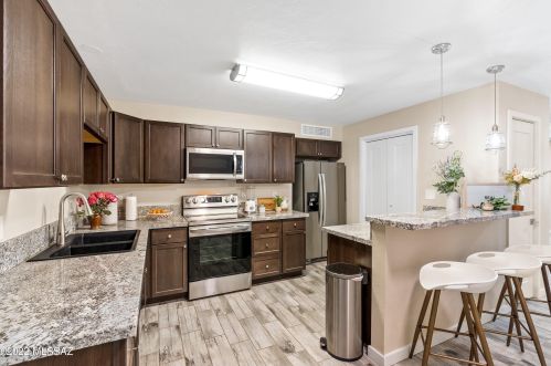 1603 Linden St, Tucson AZ  85719-3701 exterior