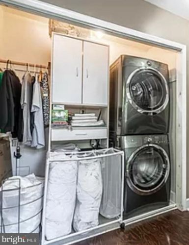 21 Franklin Ave, Camden NJ 08108-1117 exterior