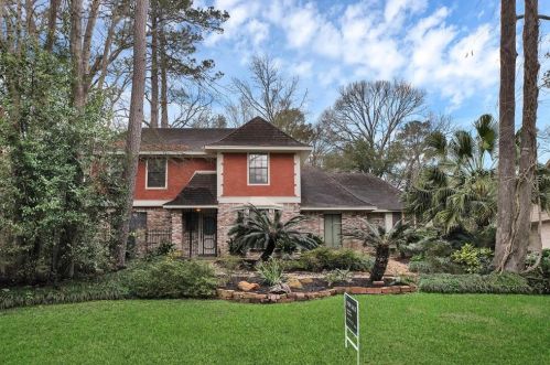 3715 Rocky Woods Dr, Humble, TX 77339-2610