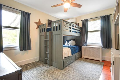 10 Madison Ave, Maplewood NJ 07040-2207 exterior