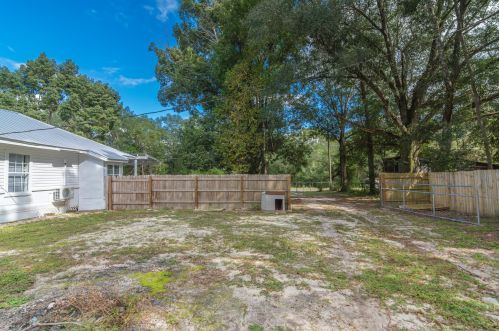 375 Norwood Rd, Defuniak Springs FL 32433-5388 exterior