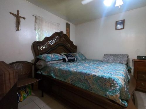 1619 Ashberry Dr, Austin TX 78723-1106 exterior