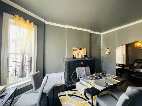 4321 Maypole Ave, Chicago, IL 60624-1727