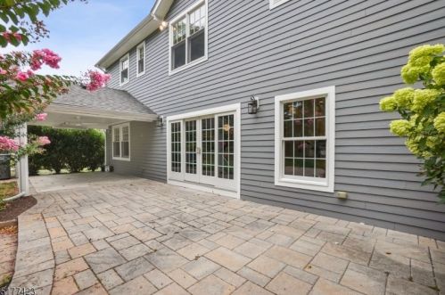 62 Dale Dr, Chatham Township NJ  07928-1639 exterior