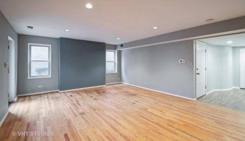 1152 Farwell Ave, Chicago, IL 60626-3810