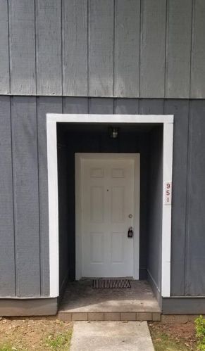 951 Pine Oak Trl, Austell, GA 30168-7019